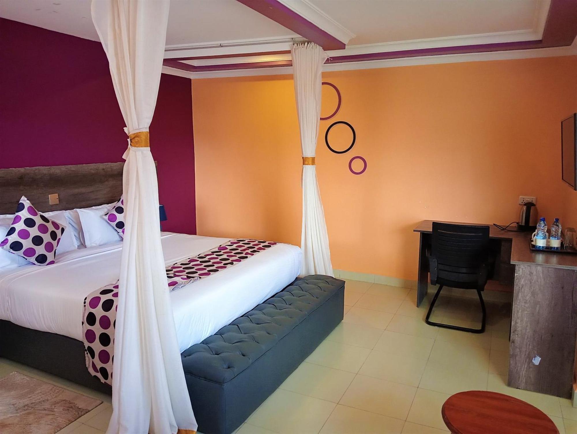Jaqanaz Resort Naro Moru Exterior photo